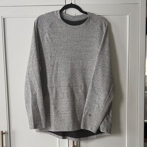 Lululemon Athletica Heathered Gray Long Sleeve Top